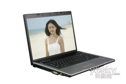 20�����飺T5550˫��8400���Ա�5998Ԫ