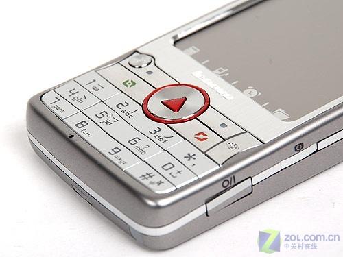 超大屏幕联想万能模拟游戏王i910评测(2)