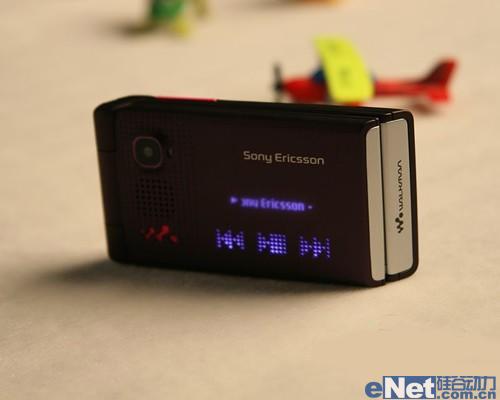 外形很迷人多款主流休闲时尚手机导购(2)