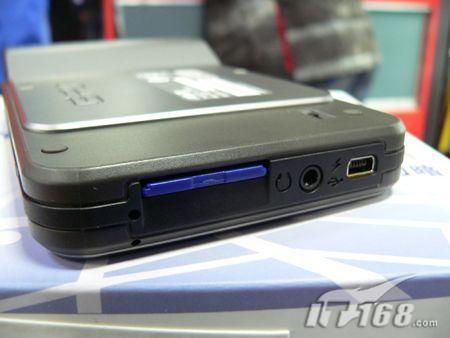 智能光感及蓝牙免提华硕R600报价3199