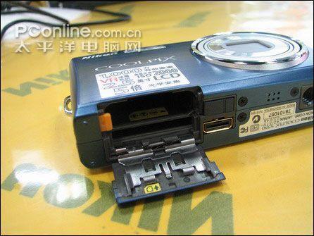尼康自拍机小降千万像素S550仅1899元