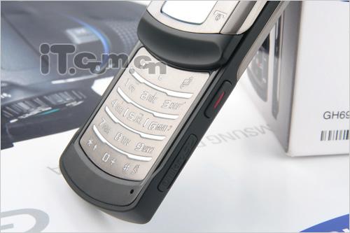 U900