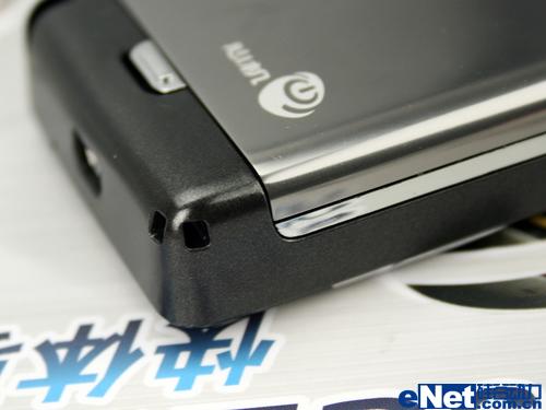 G网双卡先锋海尔金属商务手机N82评测(2)