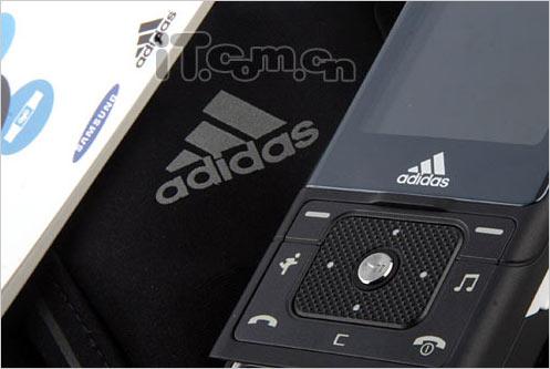 ��adidas֮�������˶��ֻ�F110ͼ��