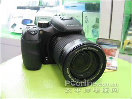 最佳超大变焦相机富士S100FS售价4766