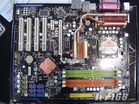 45nm跌破玩家心理价市售热门P35主板推荐(4)