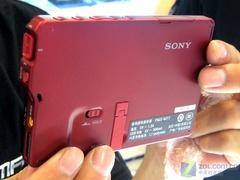 不到两千元 索尼M70系列大屏MP4到货 山雨欲来风满楼2000元档MP4群雄争霸(5)