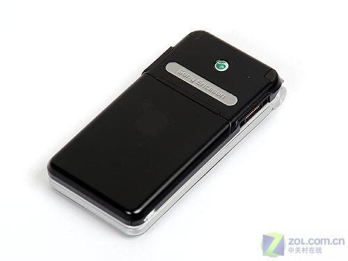 3G时尚概念翻盖机 索尼爱立信Z770i评测 出色外观设计索爱3G时尚翻盖Z770i评测(3)