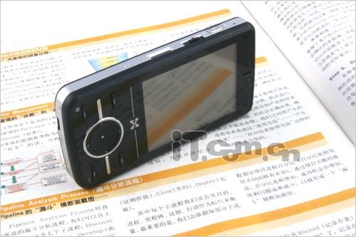 ���ܺ�ǿ��MWG����GPS�ֻ�ATOMV����