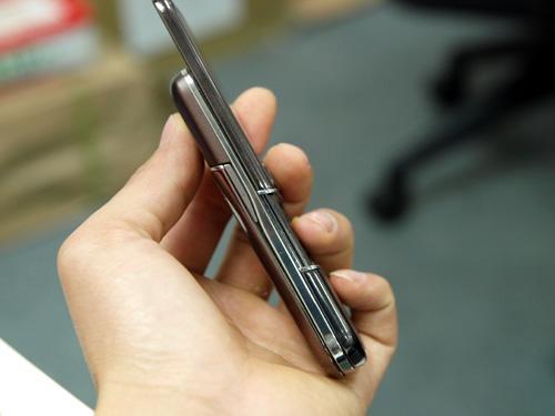 极致奢华诺基亚滑盖精品8800Arte欣赏(3)