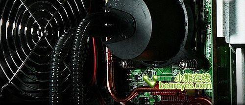 宏基发布首款游戏PC采用水冷散热