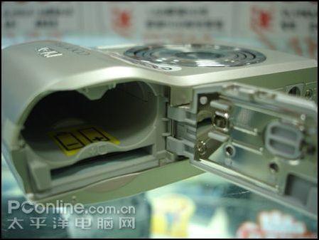 3寸屏仅千元尼康金属卡片L18售价1160