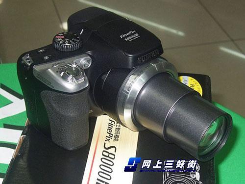 30日数码行情：最强悍单反套机破两万(8)
