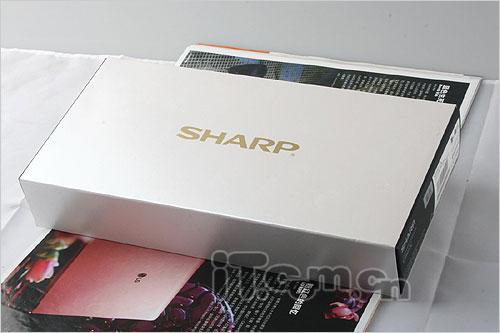 3.2寸惊艳旋屏夏普SH9010C开售4600元