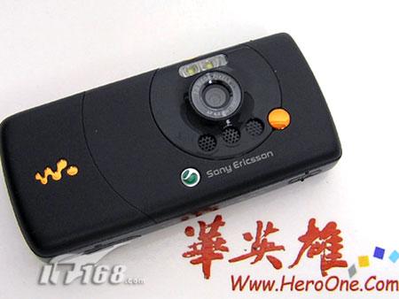 经典音乐王索爱W810不足千元还送卡