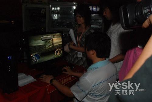 网友乐翻天!天极HTPC试听体验会纪实(图)
