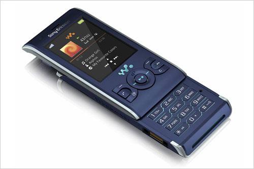 音乐街机索尼爱立信W595/W302正式发布