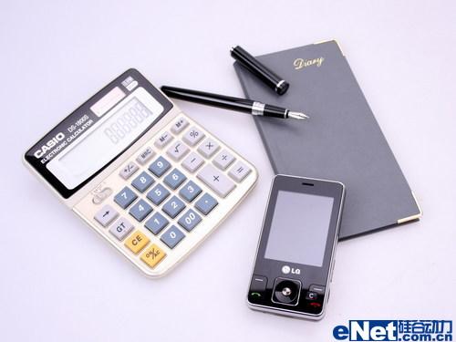 完美视界 LG滑盖500万像素KC550评测_手机