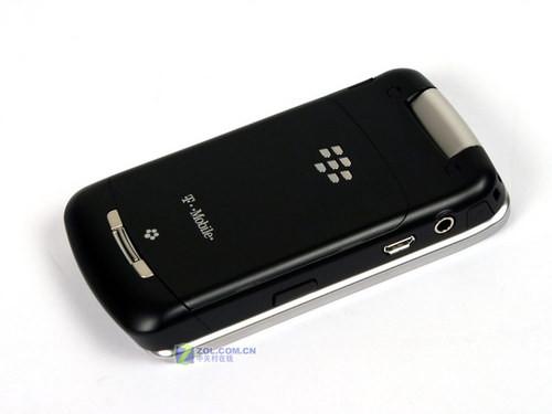 首款翻盖BlackBerry 黑莓8220试用手记 独特魅力黑莓首款翻盖智能8220试用(2)