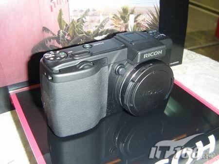 专业级家用相机 理光GX200仅售3020元_数码