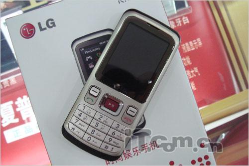 �����ջ���LG�������ֻ�KM330��1288