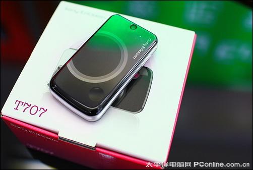 唯美镜面翻盖索尼爱立信T707行货登场