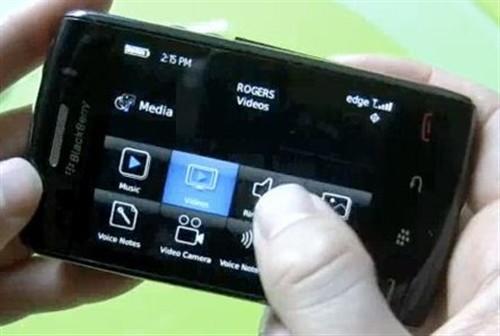 强于上代Storm 黑莓9550真机操作视频_手机