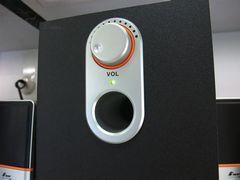 仅99元装机首选2.1音箱三诺H111增强版