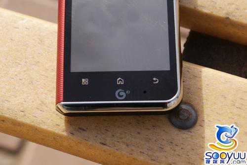OMS操作系统摩托罗拉3G新品MT710评测