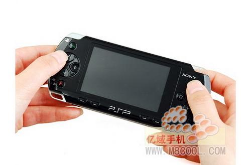 抢先索尼爱立信 PSP手机山寨版雷人登场-索尼