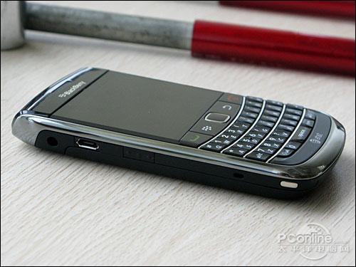 经典造型 黑莓智能手机9700到货售3800_手机