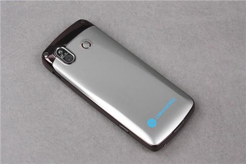 TD/GSM双模中兴3G双模长待机U230评测(2)