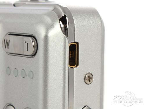 ����ʱ�п�Ƭ�����ʿJ38���¼�790Ԫ