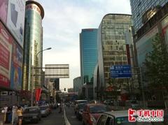 王者的巅峰对决三星i9000挑战iPhone4(7)