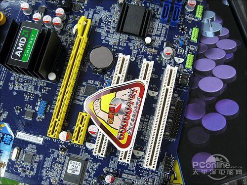 老将出马 富士康740G开核板仅499_硬件