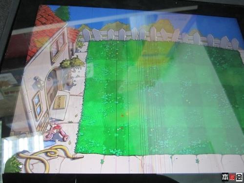 网友爆料 苹果iPad会无故出现彩条花屏_笔记本