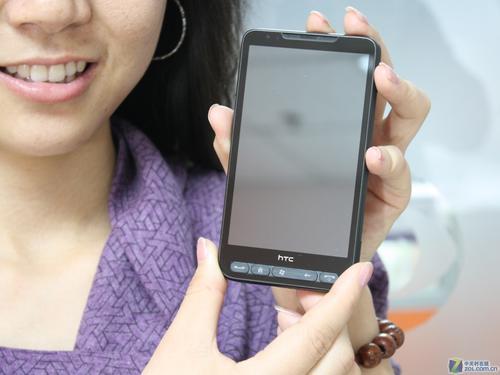 4.3吋巨屏触控强机 HTC HD2促销2780元 