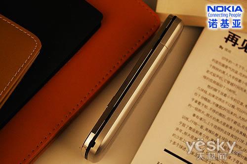 精钢佳铝诺基亚TD智能C5-01真机图赏