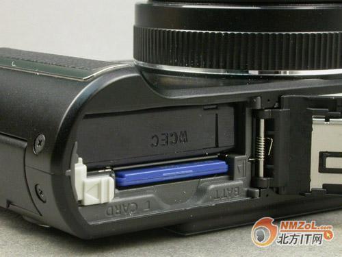 24mm超广角镜头 松下LX3促销价3300元