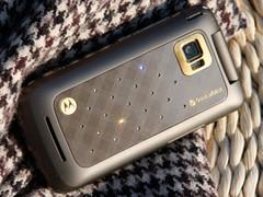 明系Android混血 摩托罗拉MT810LX开卖 