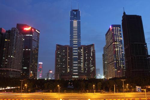 入门单反斗尼康D3100/佳能550D对比评测(8)