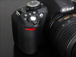 ���ŵ������῵D3100/����550D�Ա�����(4)