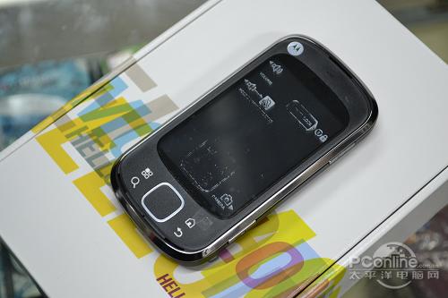 性价比之选 摩托罗拉ME501报1180元_手机_科技时代_新浪网