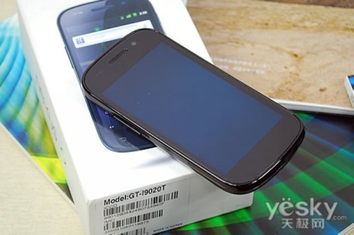 让眼睛更愉悦 主流AMOLED屏手机大推荐(8)_