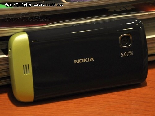 Symbian智能手机 诺基亚C5-03售价1250