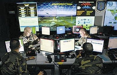 　　资料图片：美军网络战司令部内景