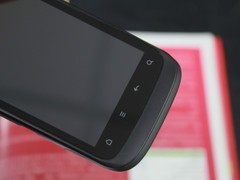 高通二代芯片 HTC Desire S不足2500元 