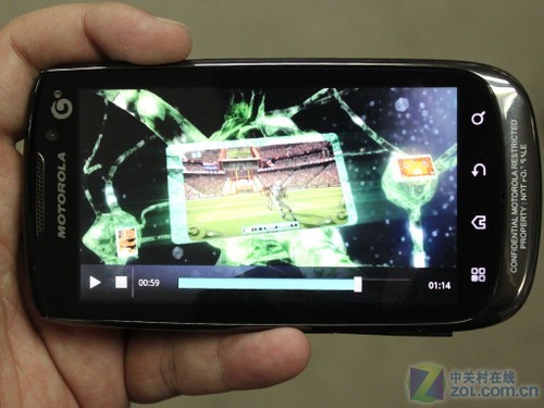 Android2.3双核旗舰摩托罗拉MT870评测(7)