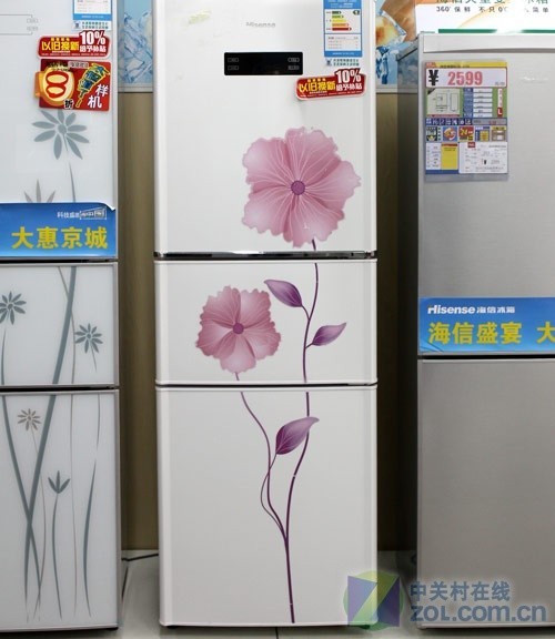 淡雅花纹装饰海信三开门冰箱现2499元