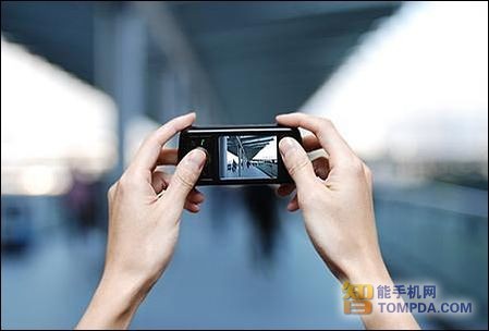 七夕示爱最给力 手机聊天软件大比拼_手机